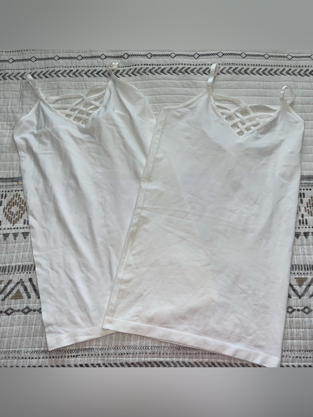 Zenana Outfitters White Crisscross V-Neck Camisole Set - Size 1X/2X